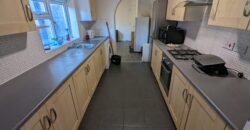 Spacious Superior 6 Double Bed 2 Bath House, Ideal for Students