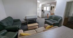 Upmarket Spacious 4 Double Bedroom 2 Bath Flat, Large Open Plan Kitchen / Lounge