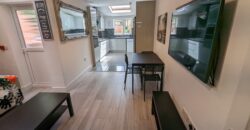 Spacious Superior 6 Double Bed 3 Bath House, Massive Communal Lounge / Kitchen