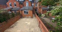 Spacious Superior 6 Double Bed 3 Bath House, Massive Communal Lounge / Kitchen