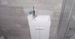 Top Quality, Spacious 6 Double Bed 3 Bath House, Massive Communal Lounge / Kitchen, Recently Refurbished