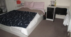 Top Quality, Spacious, 8 Double Bedroom House All Bedrooms Have En Suite Shower Rooms