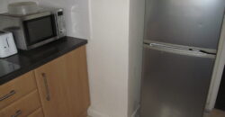 Spacious 5 Double Bed House, Close To University, Nearby Shops And Transport Links