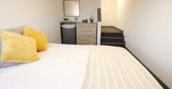 Spacious Superior 6 Double Bedroom 2 Bath House, Ideal for Students, Close To University
