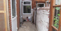Spacious 5 Double Bed House, Close To University, Nearby Shops And Transport Links
