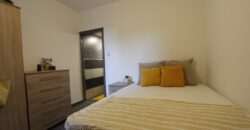 Spacious Superior 6 Double Bedroom 2 Bath House, Ideal for Students, Close To University