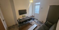 Refurbished 3 Double Bed House with spare room Ideal for University students