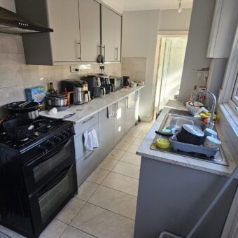 Student 5 Bedroom House on Blenheim Road, Reading, East, Hospital, University, TVP,