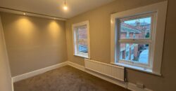 HIGH QUALITY 4-BEDROOM HOUSE WITH 2-BATHROOMS, CLOSE TO TOWN CENTRE AND READING UNIVERSITY