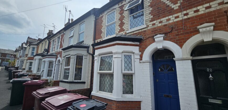 Newly refurbished three bedroom property with two bathrooms and two reception rooms. Close to town centre, with good local amenities
