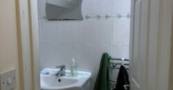 Top Quality, Spacious, 9 Double Bedroom House all Bedrooms have Own Shower Rooms