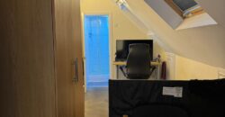 Top Quality, Spacious, 9 Double Bedroom House all Bedrooms have Own Shower Rooms