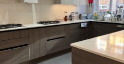 Top Quality, Spacious, 9 Double Bedroom House all Bedrooms have Own Shower Rooms